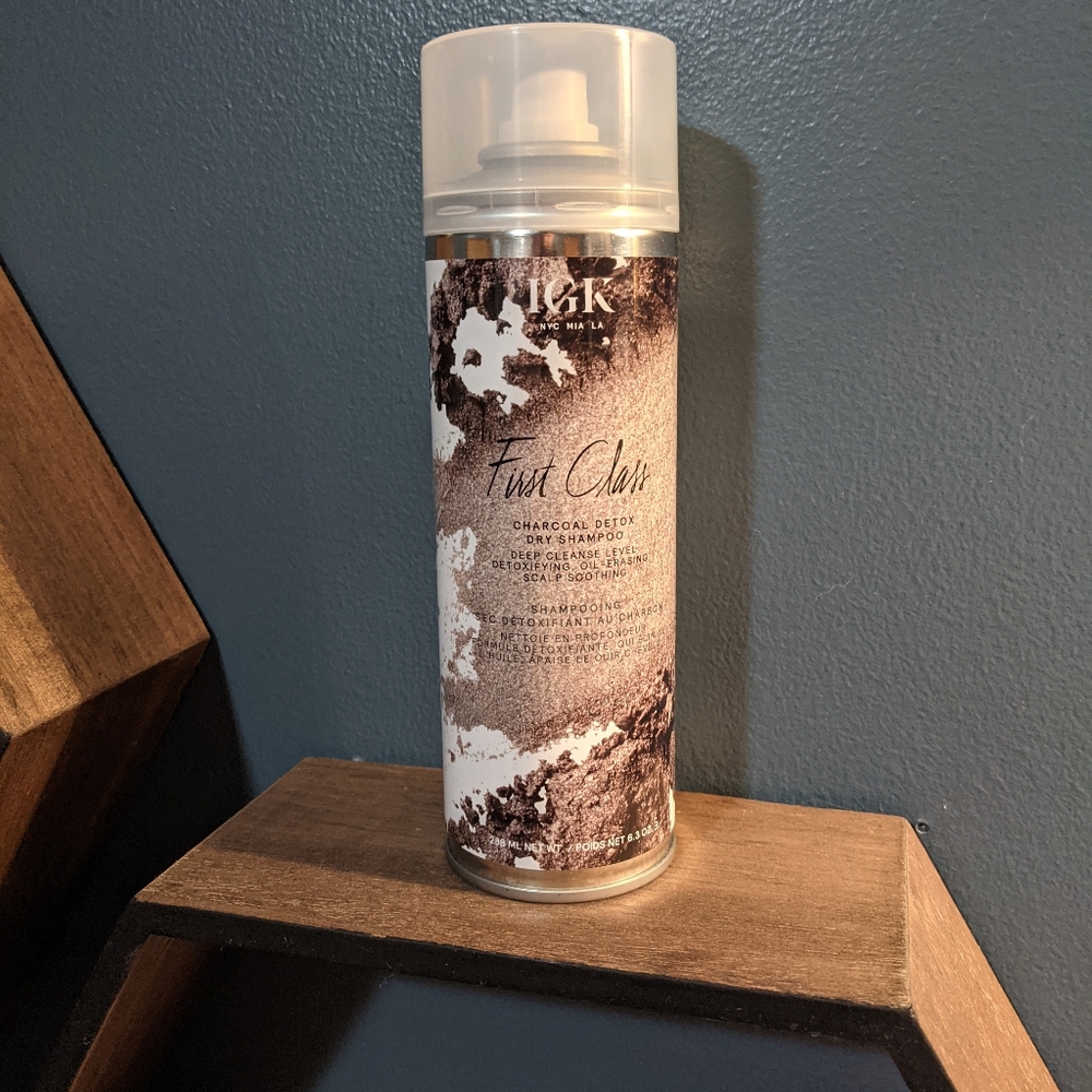 IGK First Class Dry Shampoo